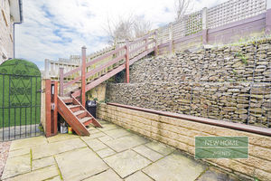 Photo 4- click for photo gallery